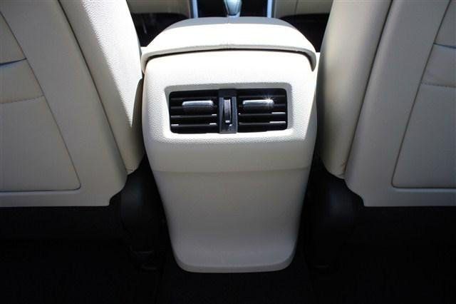 Honda Accord 2013 - Ảnh 28